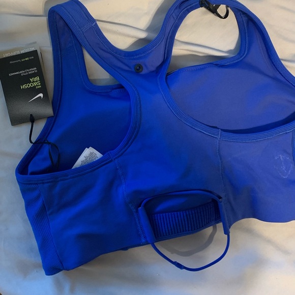 NEW Nike Air Dri-Fit Swoosh Sports Bra - Picture 2 of 5